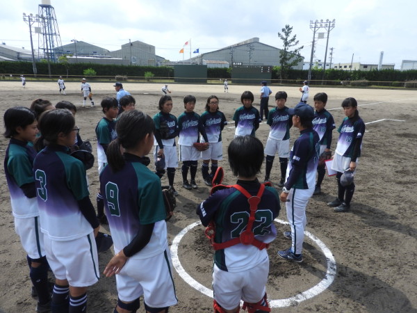 第67回石川県中学校ソフトボール大会　　準決勝の模様（森本　対　門前　戦）３